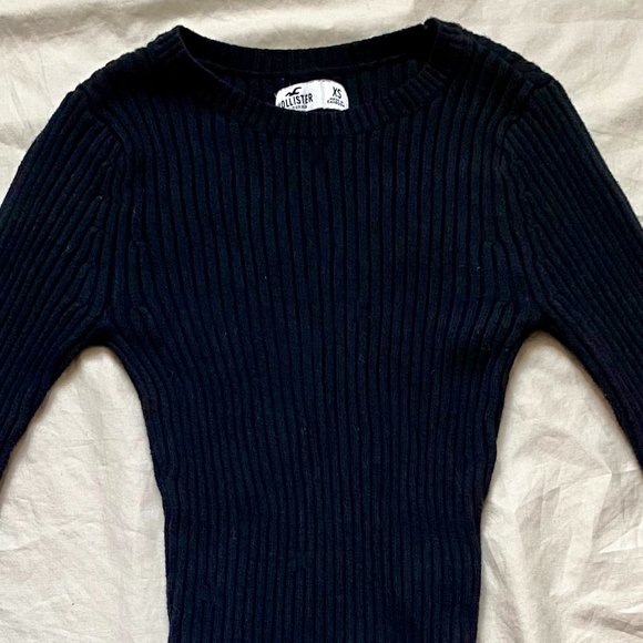 Ribbed Long sleeve Sweater - Picture 1 of 4